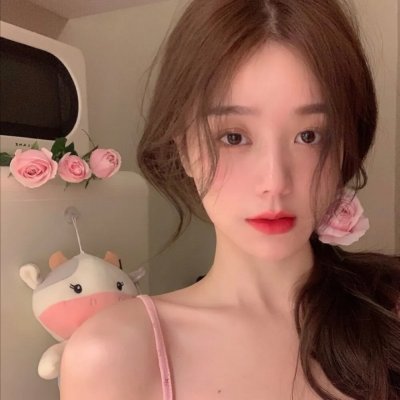 采蘑菇的夫妻